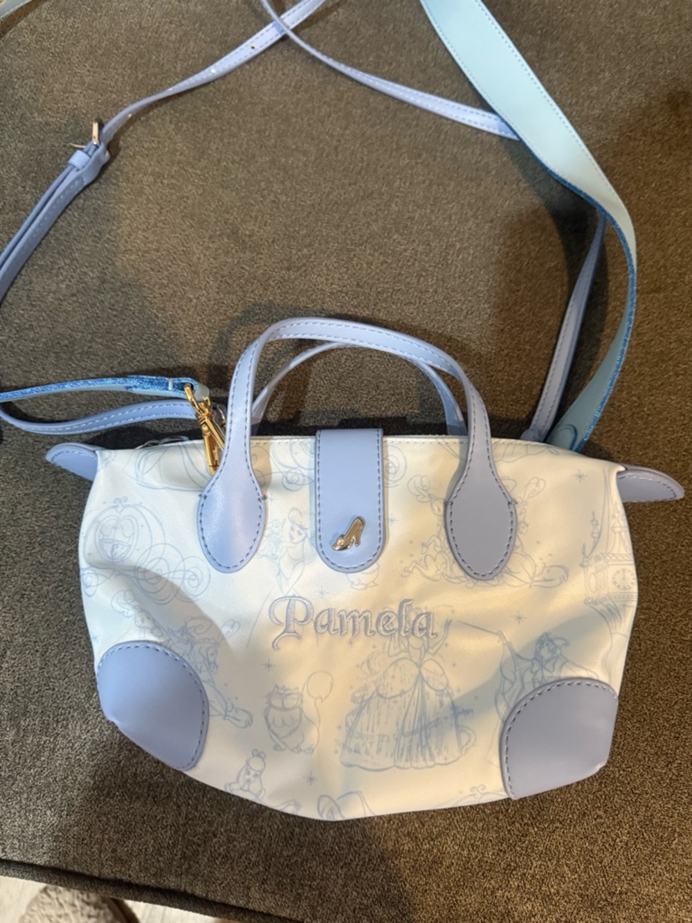 (sold) NEW UNUSED EMBROIDED STONEY CLOVER CINDERELLA FAIRY-TALE MAGIC POUCHETTE
